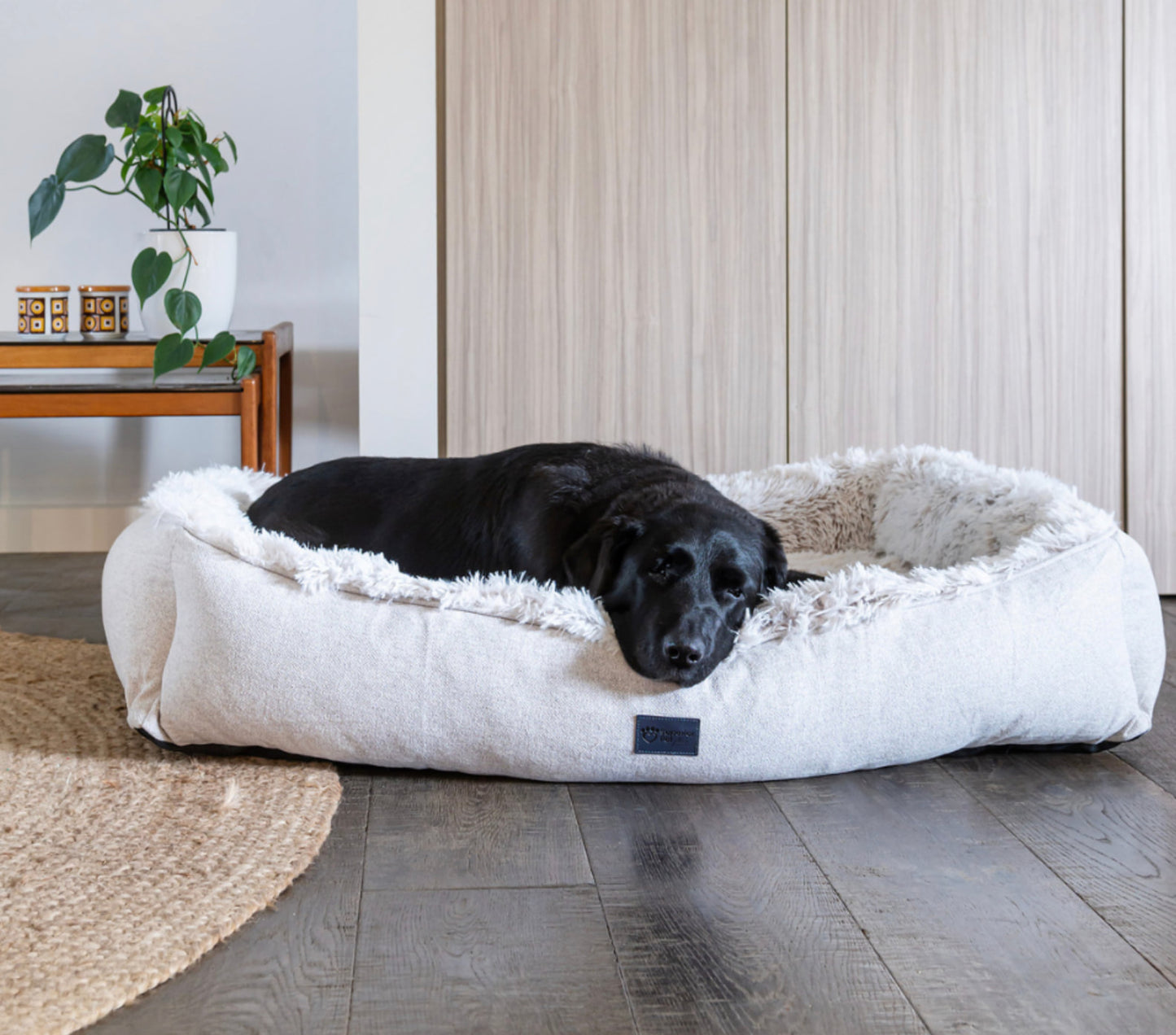 Superior Pets Dog Lounger Aspen Faux Fur