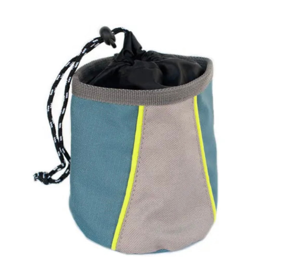 Zippy Paws Adventure Treat Bag