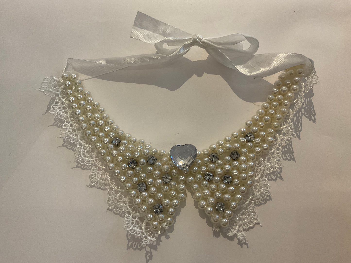 Pearl Lapel Classic