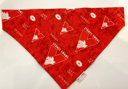 Bandana Swans