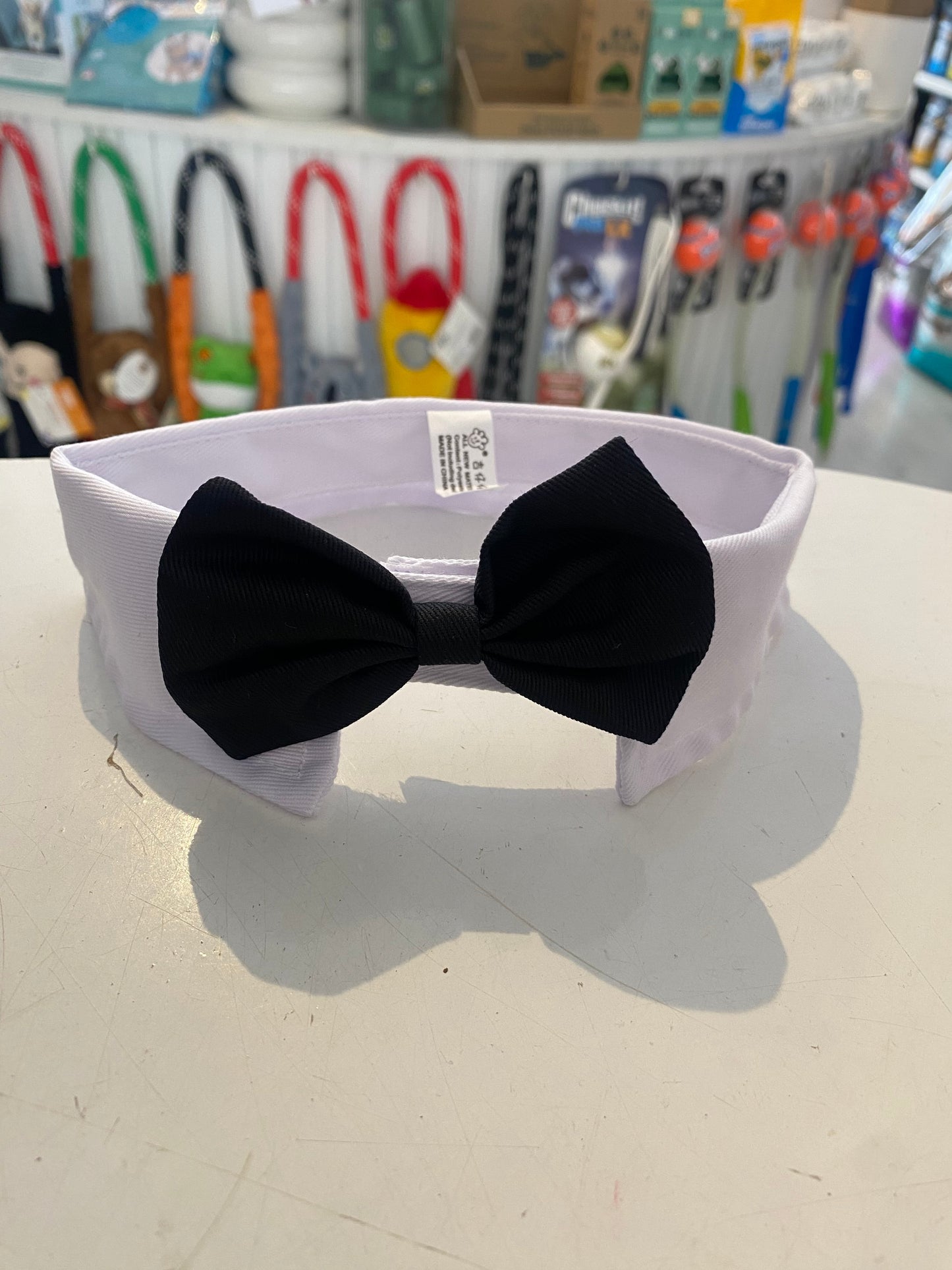 Bow Tie Collar