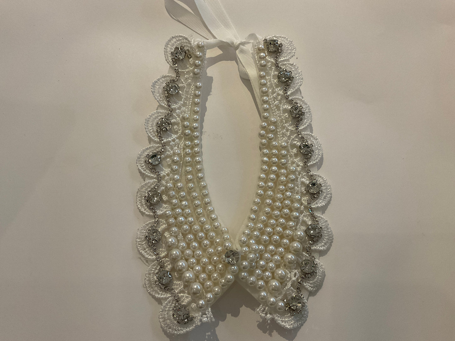 Pearl Jewel Diamanté Lapel