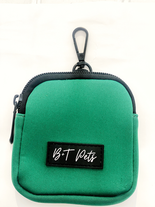 B+T Pets Neoprene Treat Bag Holder Emerald