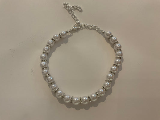 Pearls With Diamanté Seperators